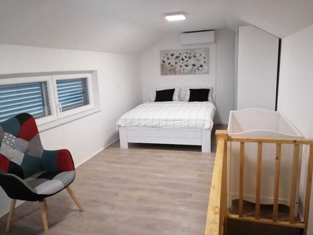 Zefir Apartments Premantura Εξωτερικό φωτογραφία